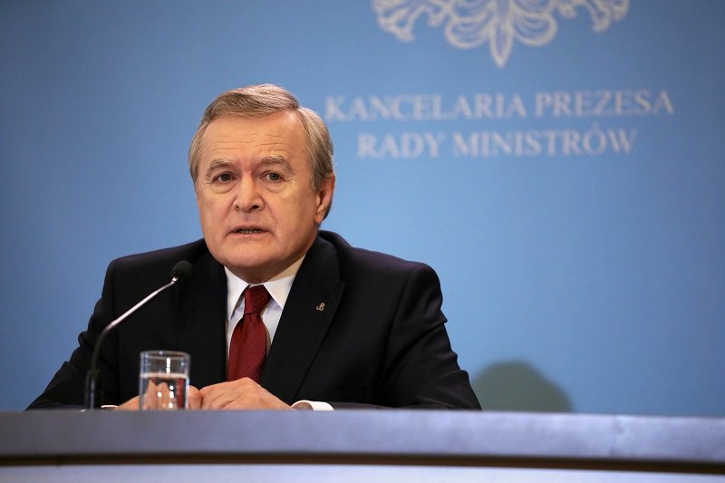 Piotr Gliński przekazał, że w związku z koronawirusem zamknięte będą m.in. kina i teatry.