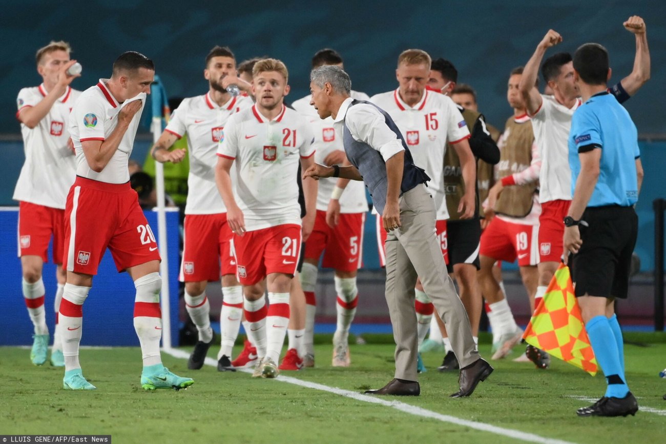 Piłkarze polskiej kadry stoją murem za selekcjonerem Paulo Sousą