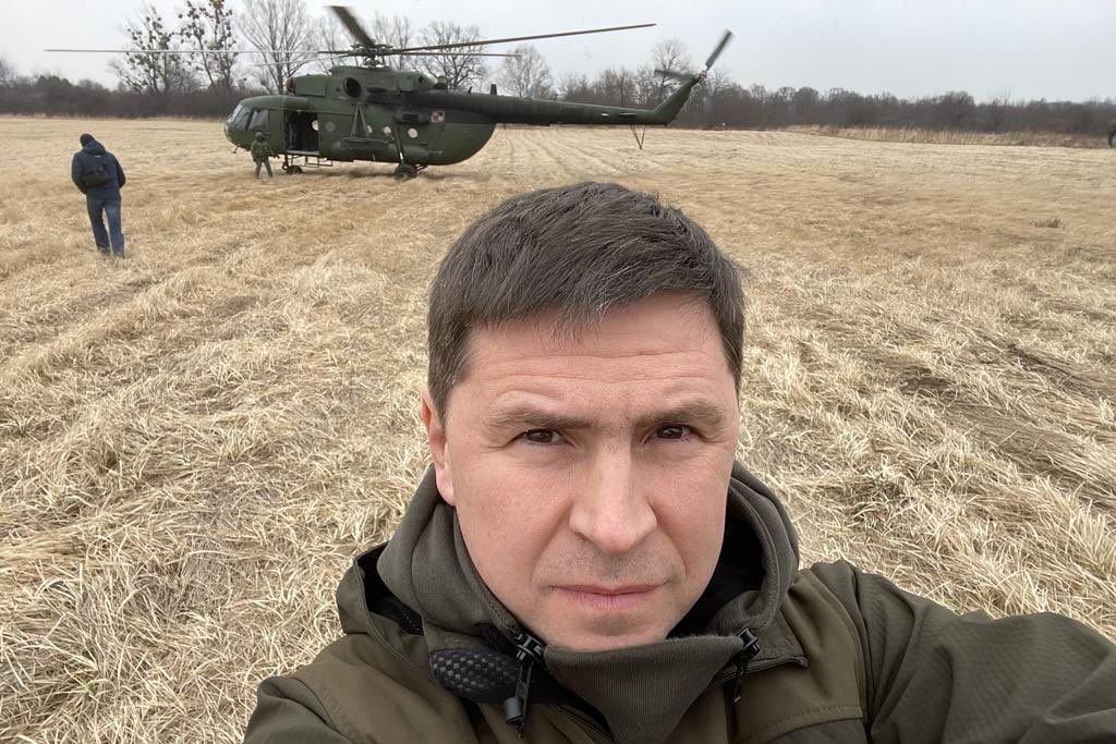 Jak możemy się domyślać, polityków ukraińskich na miejsce negocjacji z Rosją wozi polski śmigłowiec.