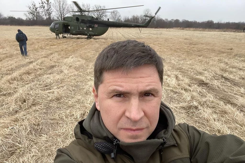 Jak możemy się domyślać, polityków ukraińskich na miejsce negocjacji z Rosją wozi polski śmigłowiec.
