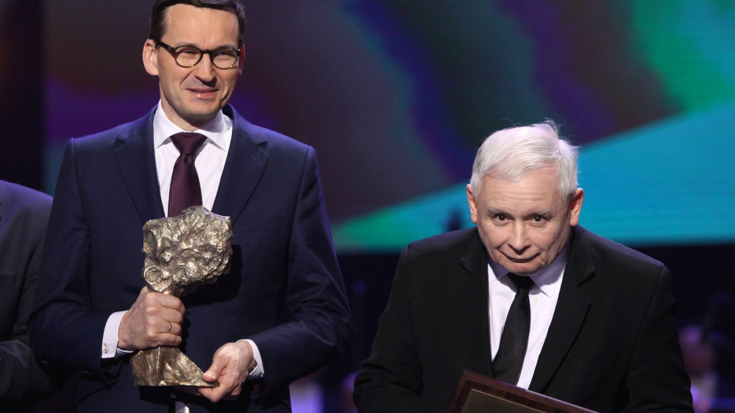Mateusz Morawiecki i Jarosław Kaczyński na gali z okazji 25-lecia Gazety Polskiej