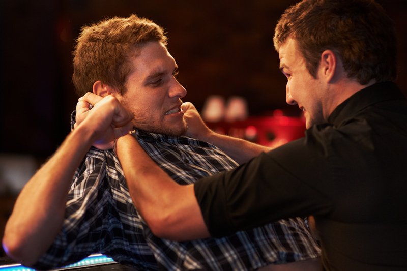 Sfrustrowani panowie tworzą "Podziemny krąg". Tyle, że naprawdę