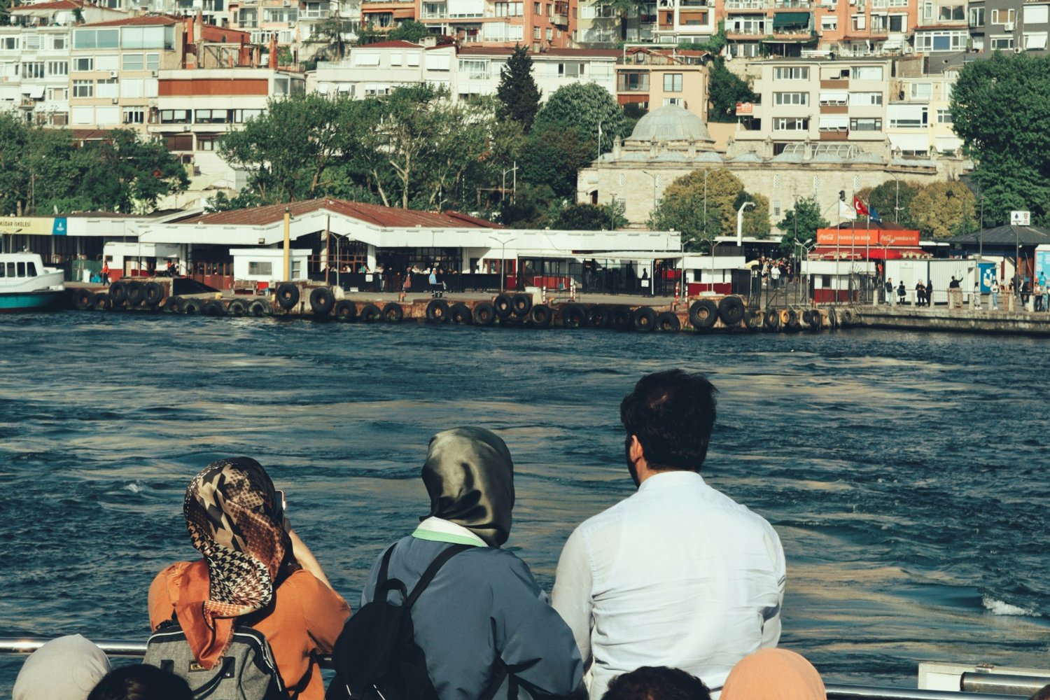 Do tych krajów MSZ odradza podróże. Na liście są dwa raje wakacyjne Polaków