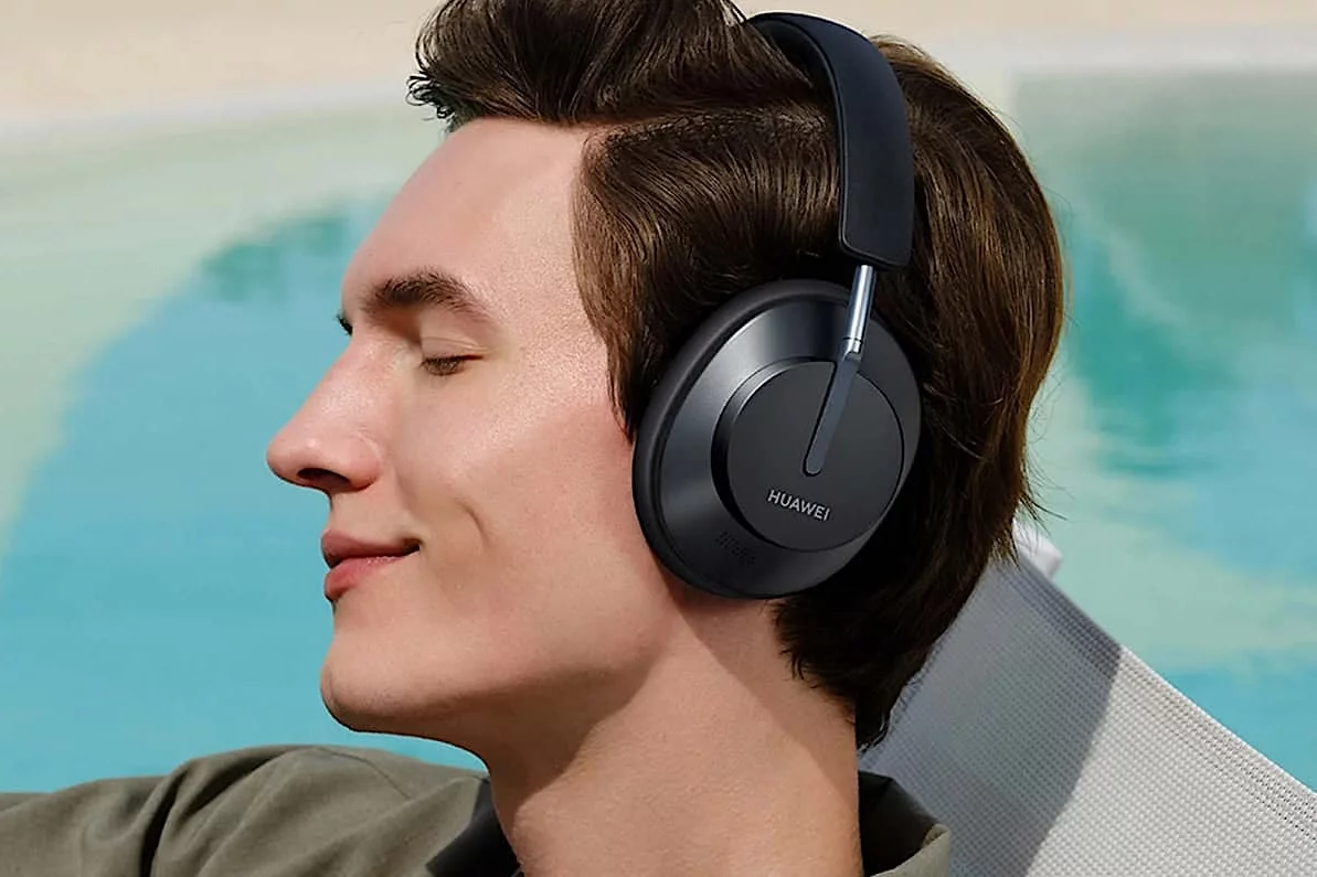 Huawei FreeBuds Studio
