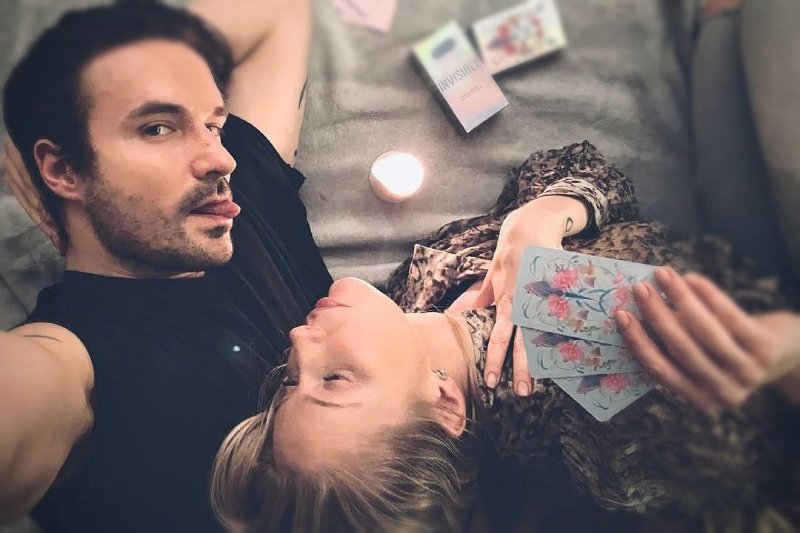 Piotr Stramowski wyjawił sekret Katarzyny Warnke. Taki wygląd męża kręci gwiazdę "Kobiet Mafii"