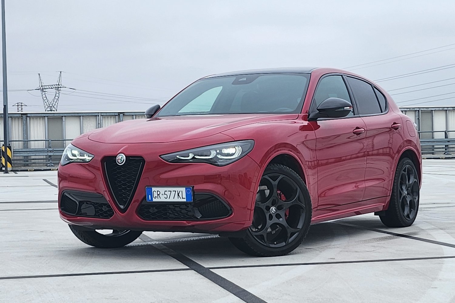 Alfa Romeo wjeżdża z nową linią Tributo Italiano