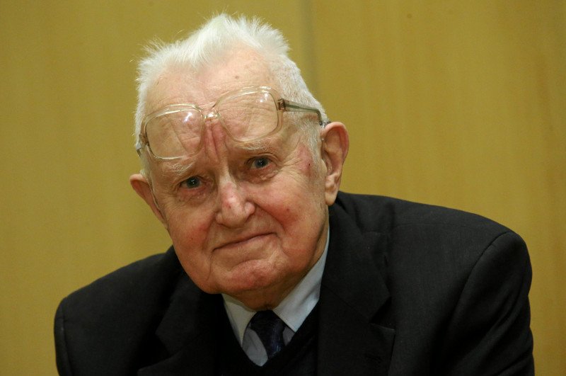 Andrzej Wielowieyski uważa, że w następnym roku w Polsce będzie wrzało.