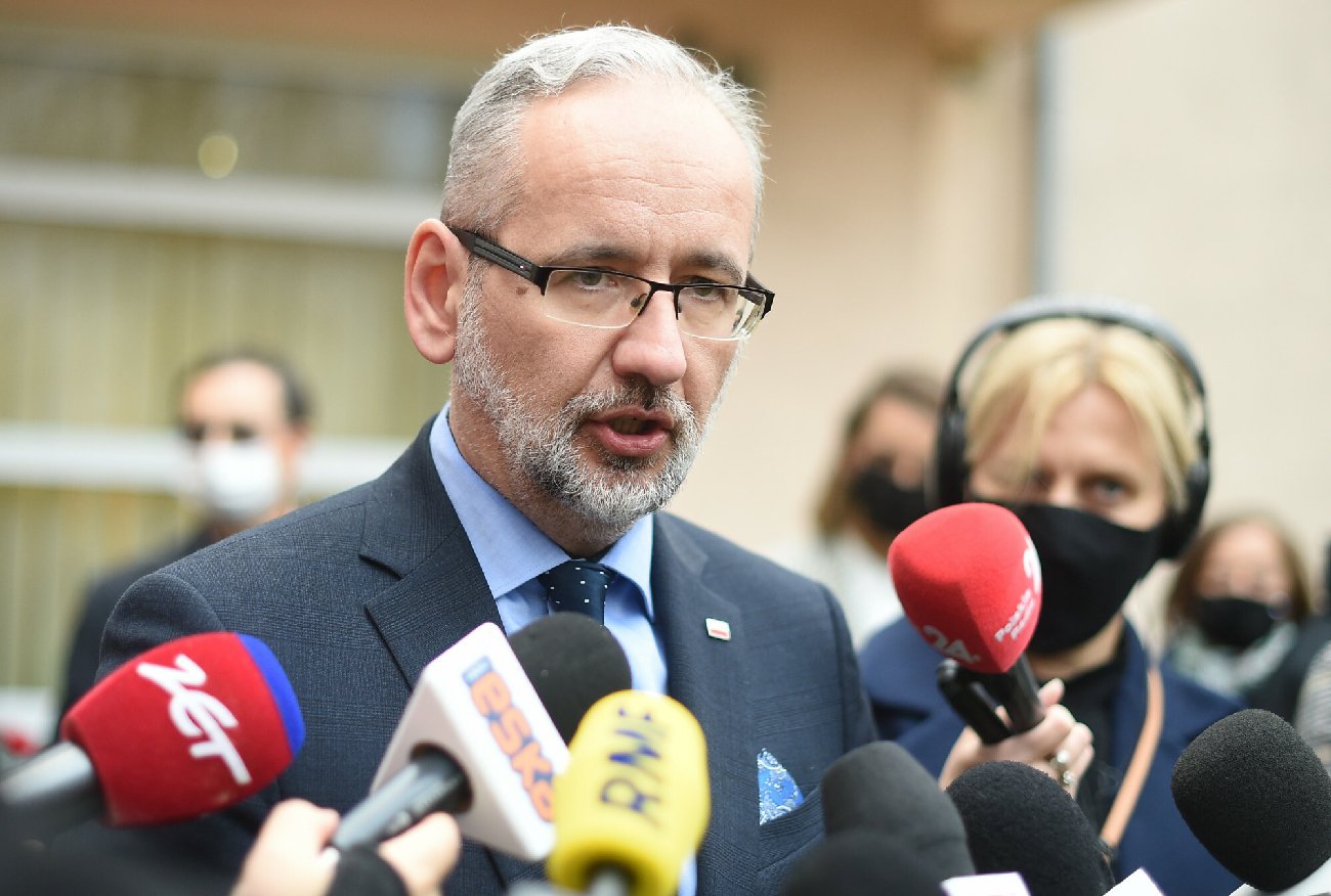 Wrócą dawne obostrzenia? Rozporządzenie ma ukazać się w przyszłym tygodniu