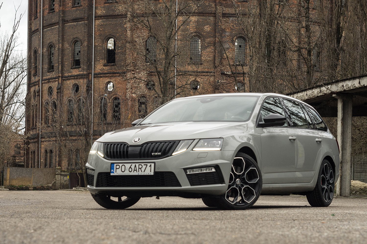 Octavia RS wygląda na szybką i taka jest.