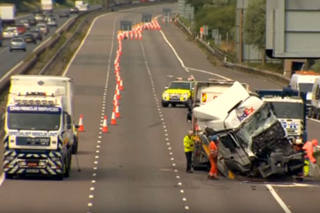 W wypadku w Wielkiej Brytanii w którym oskarżone są 2 osoby zginęła cała rodzina.