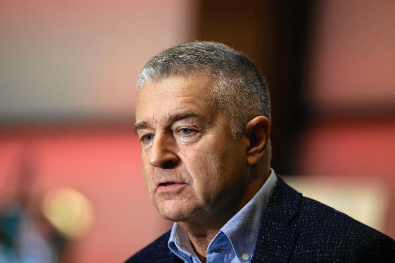 Władysław Frasyniuk nie ma zbyt dobrego zdania o Grzegorzu Schetynie.