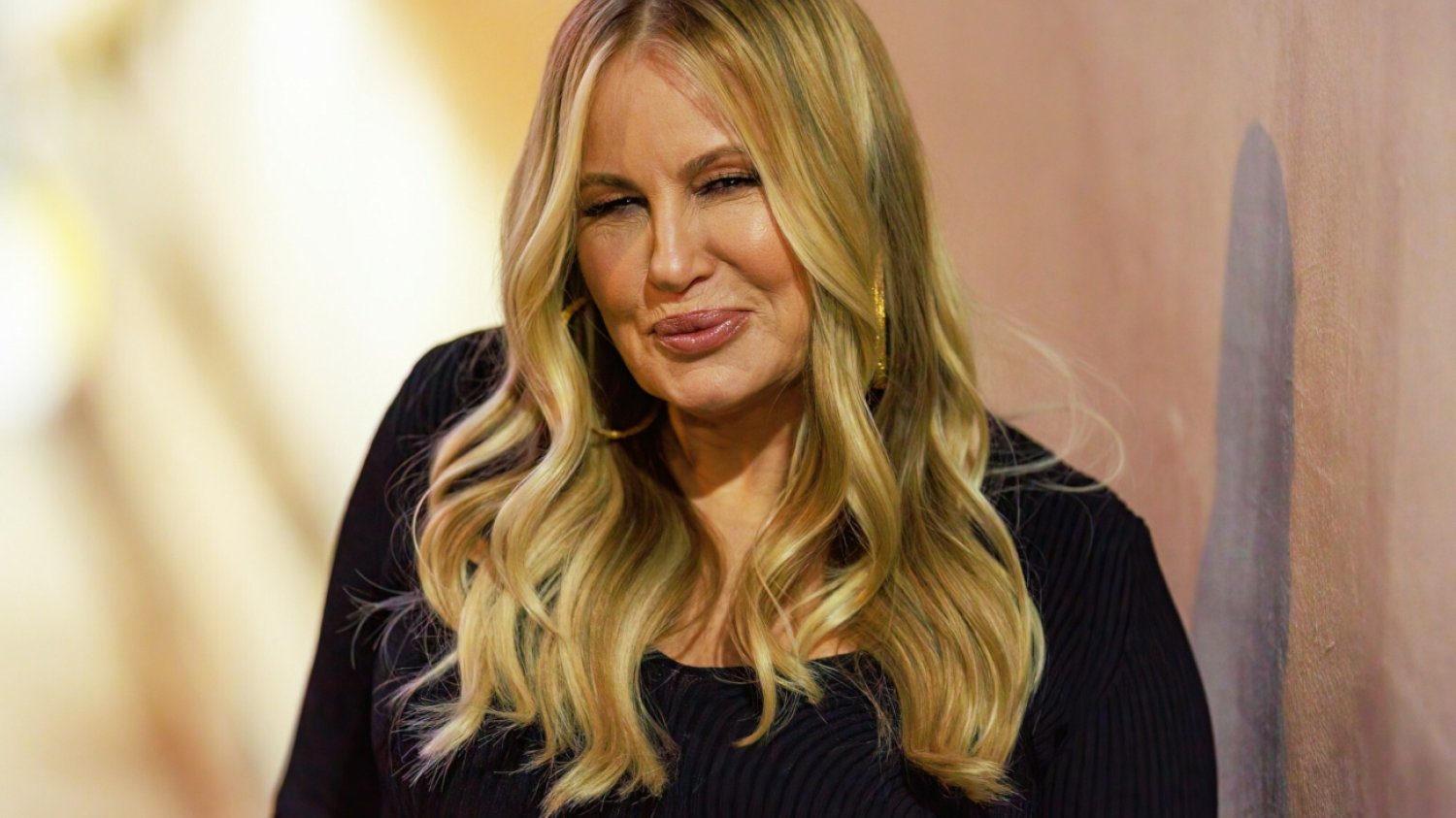 Jennifer Coolidge o tym, co dała jej rola w filmie "American Pie". Jennifer Coolidge o tym, co dała jej rola w filmie "American Pie".