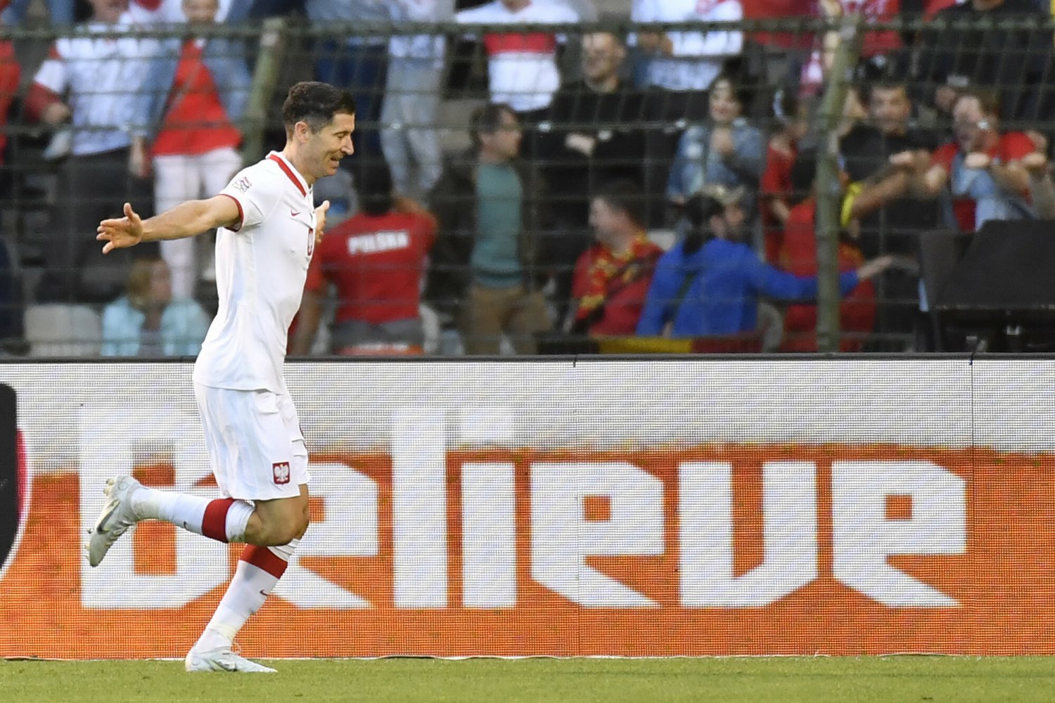 Robert Lewandowski otworzył wynik w Brukseli, ale Biało-Czerwoni zostali zdeklasowani