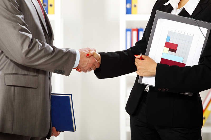 Szwedzi nie chcą unijnych nakazów dotyczących kobiet we władzach spółek