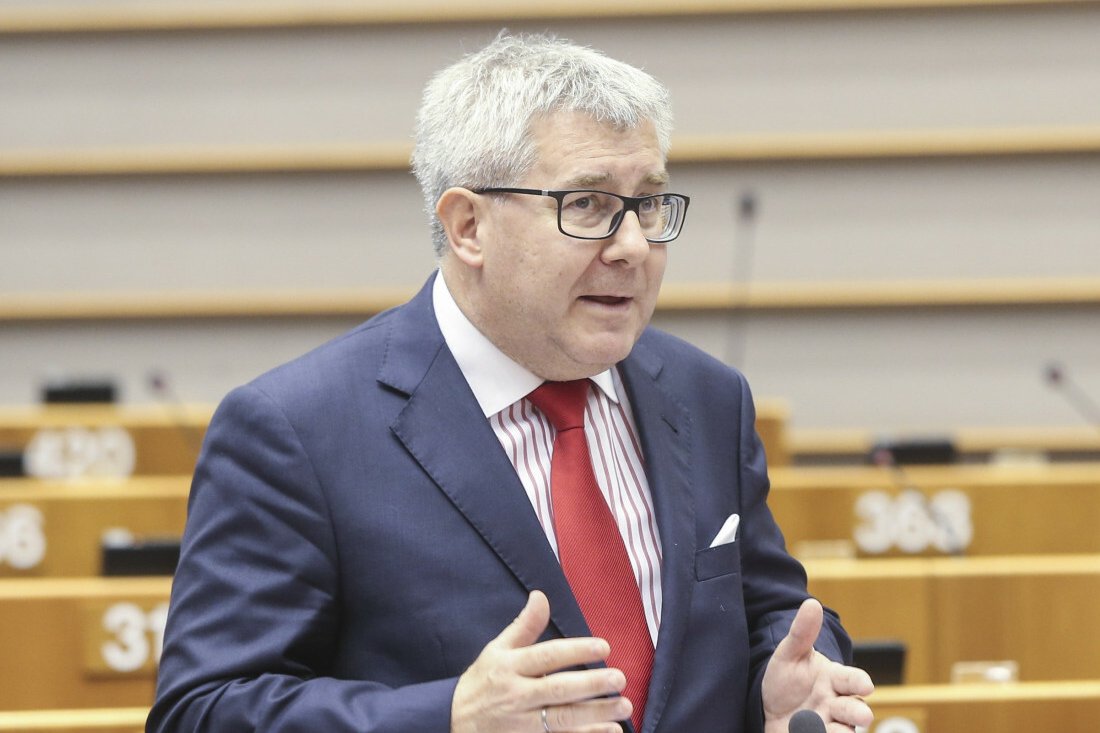 Polacy europarlamentarzyści dostają pogróżki dotyczące pomocy Ukrainie.