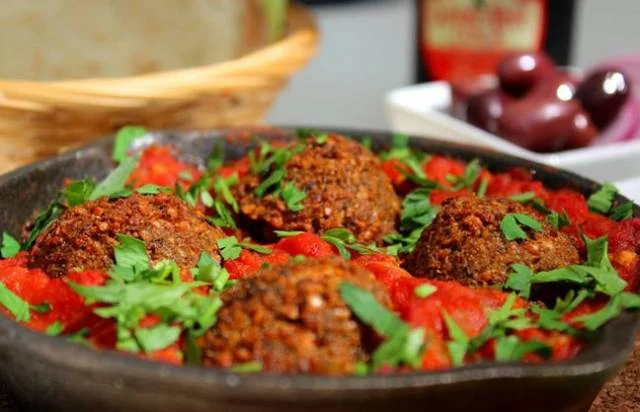 Mezze W Warszawie - ponoć najlepszy hummus w stolicy Polski