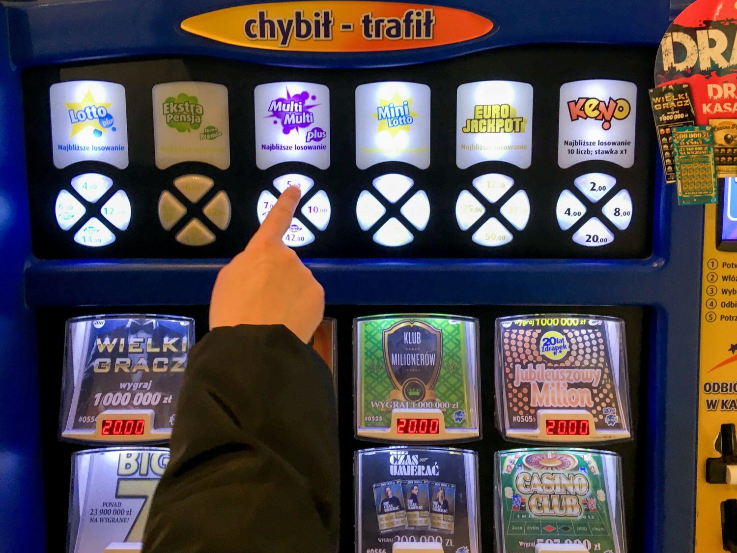 Mieszkaniec Sopotu wygrał w zdrapce pół miliona złotych.