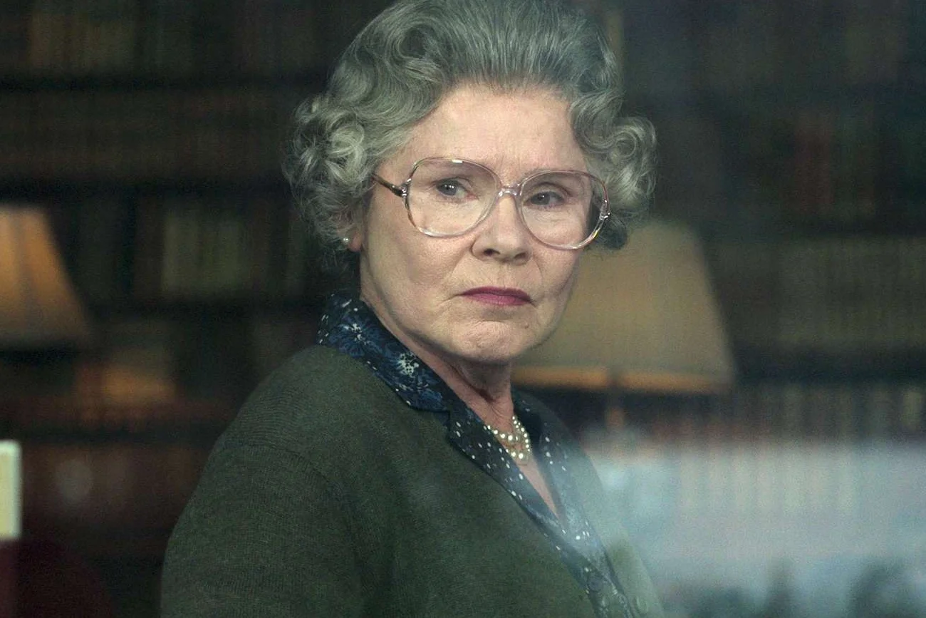 Imelda Staunton jako Elżbieta II.