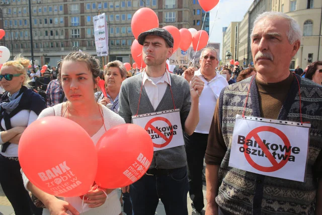 Prawnicy twierdzą, że frankowicze mieli prawo do uczciwej i prostej umowy kredytowej.Sprzedano im ryzykowny produkt