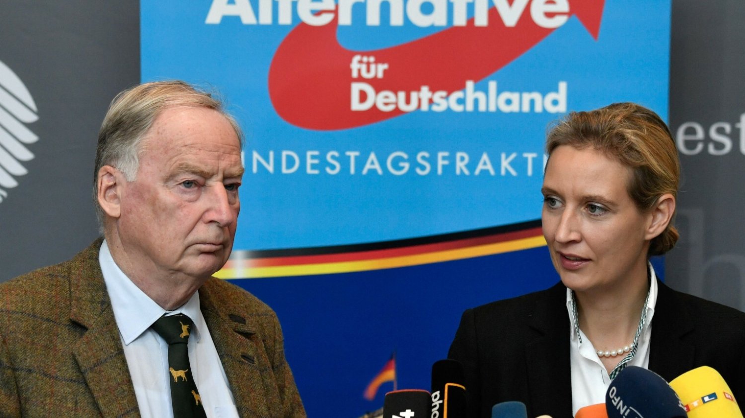 Były lider AfD wyrzucony z hotelu. Tak to uzasadniono