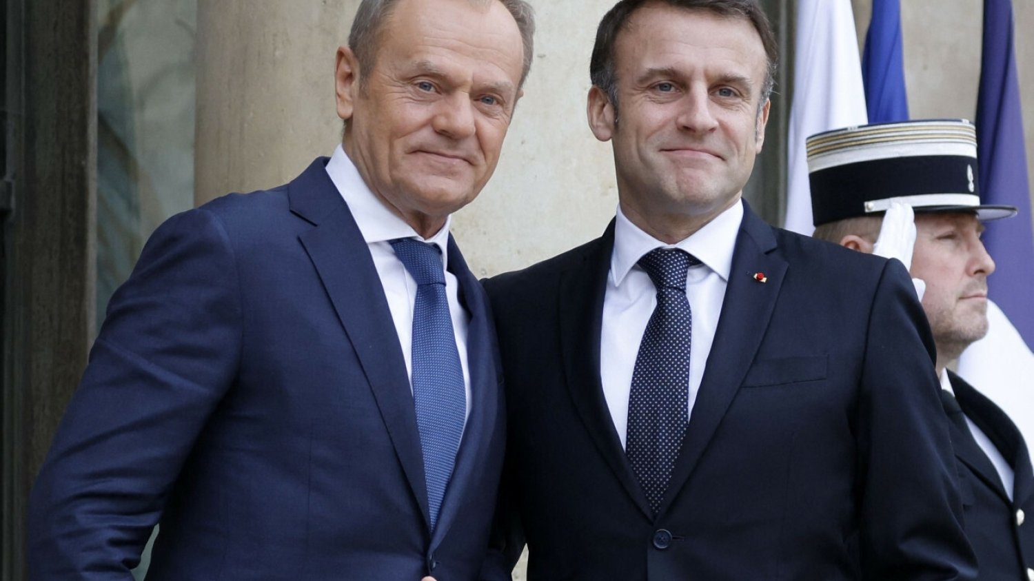 Wojska NATO w Ukrainie. Tusk zdradził, co mu Macron o tym powiedział.