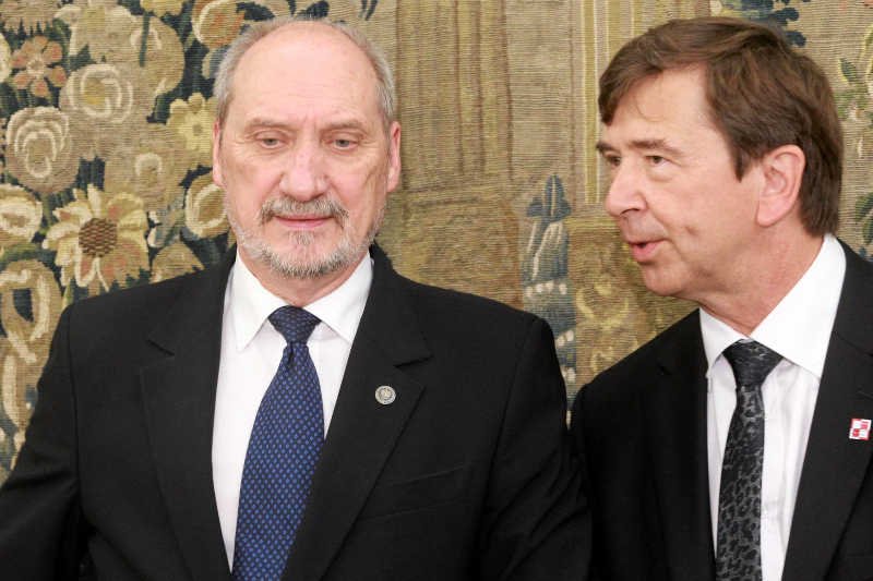 Antoni Macierewicz chce szukać podobieństw między zestrzeleniem boeinga nad wschodnią Ukrainą i katastrofą smoleńską.