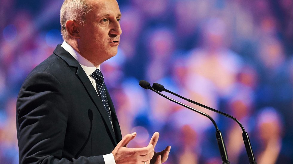 Sławomir Neumann z PO już dawno przewidział, że decyzje PiS wywołają drożyznę w sklepach.