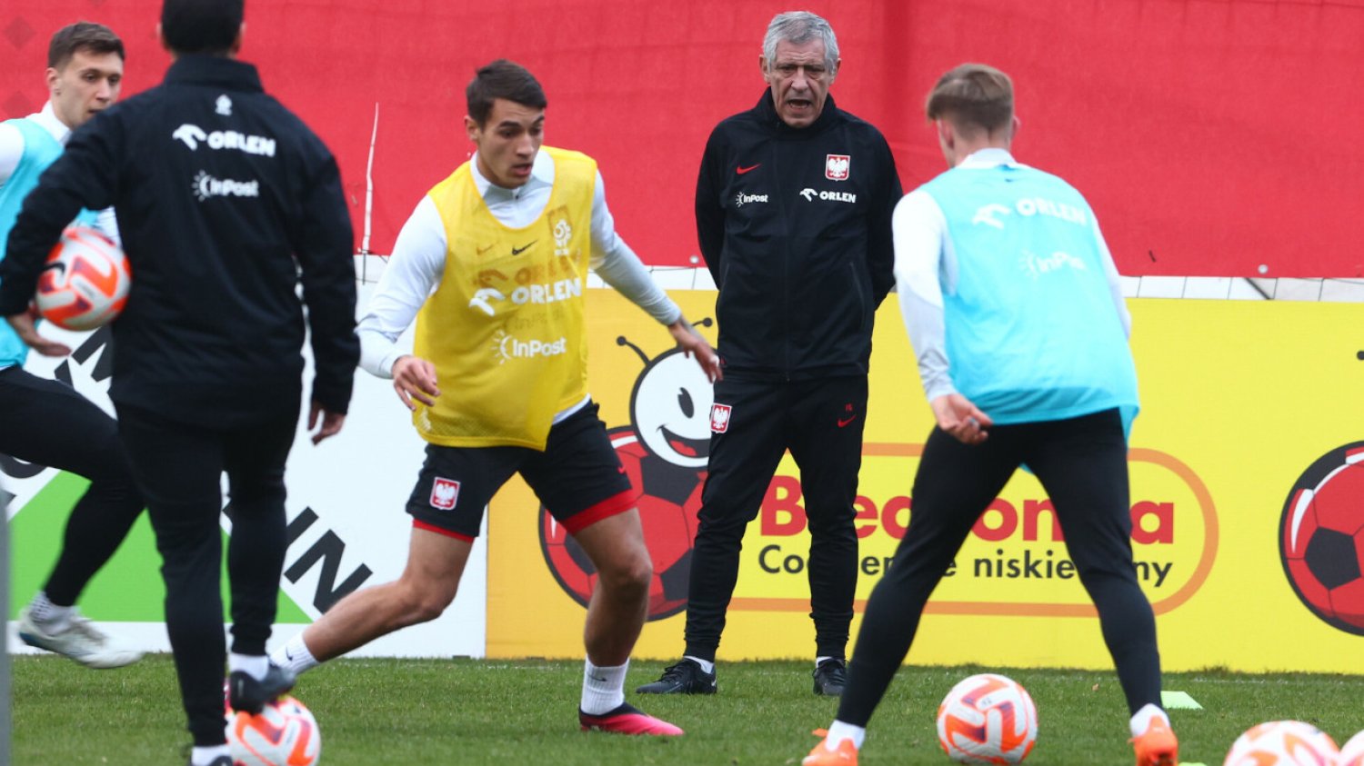 Fernando Santos w poniedziałek zaliczył pierwszy trening w roli trenera Biało-Czerwonych.