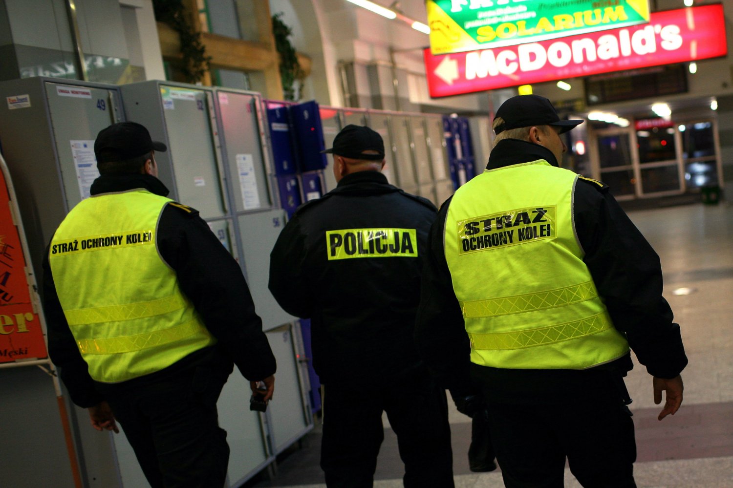 Policja zatrzymała 31-latka, który znieważył Boliwijczyka – pracownika ochrony dworca