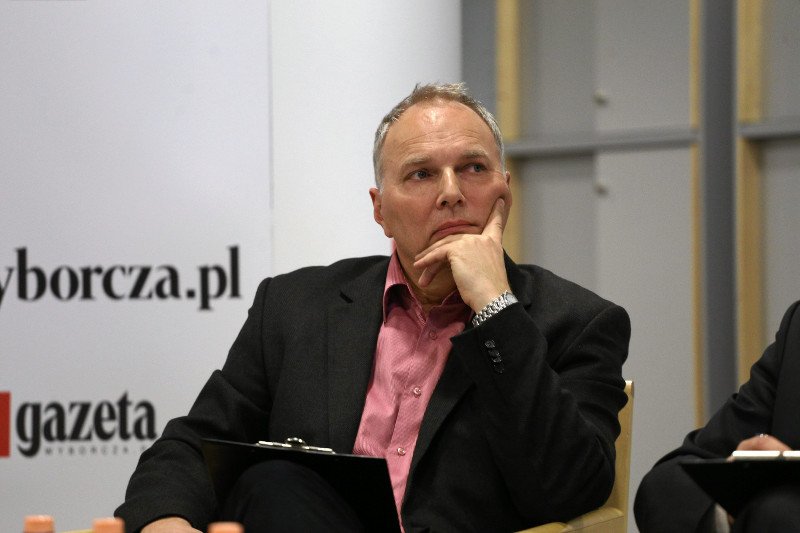 "Gazeta Wyborcza" stoi murem za protestami Polskiego Radia.