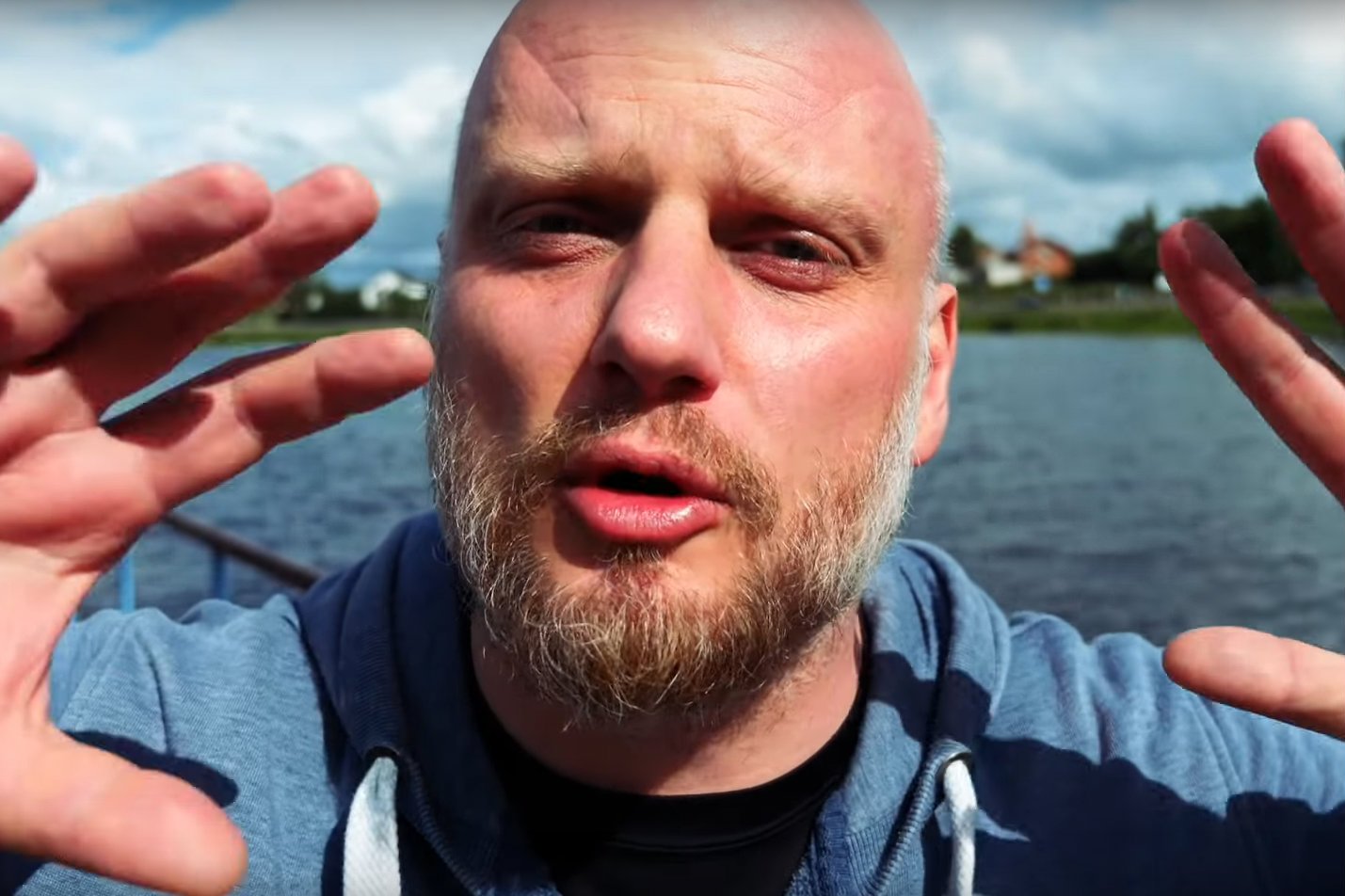 Dominikanin Adam Szustak zapowiedział uruchomienie katolickiego Netflixa.