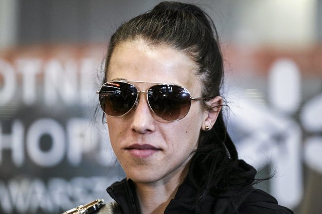 Problemy w życiu prywatnym zawodniczki MMA odbiły się na jej życiu zawodowym.