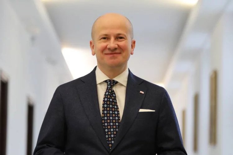 Wybór Wróblewskiego na RPO. PiS próbuje pozyskać brakujące głosy w Senacie.