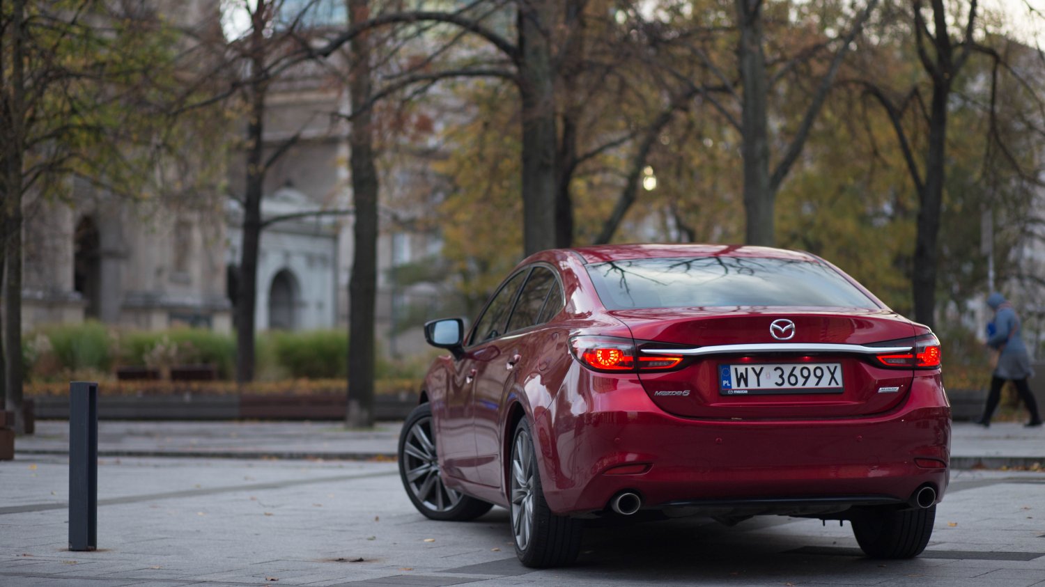 Nowa Mazda 6 urzeka wyglądem i komfortem.