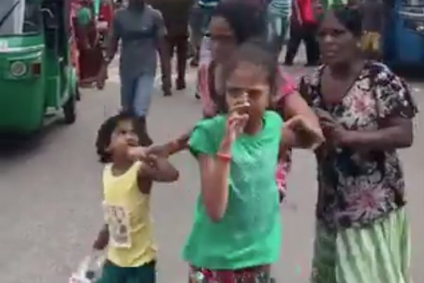 Do kolejnego wybuchu doszło niedaleko kościoła w stolicy Sri Lanki Kolombo. Łącznie w zamachach terrorystycznych zginęło już 290 osób, a 500 zostało rannych.