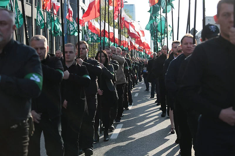 Tak skrajna prawica fetowała na ulicach Warszawy.