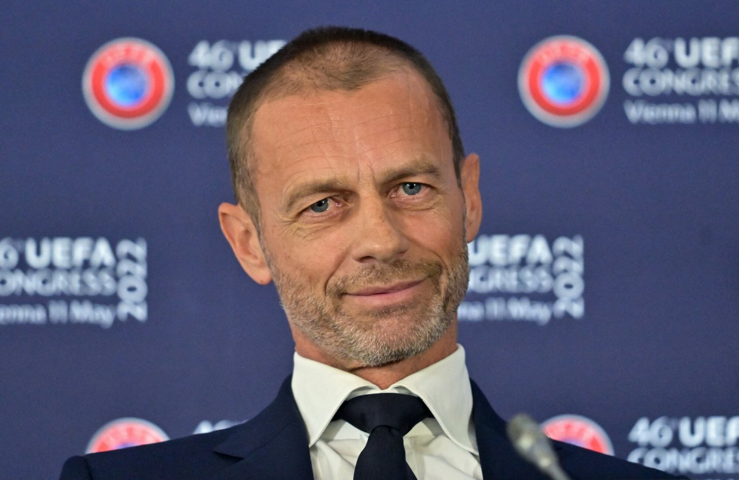 Prezydent UEFA Aleksander Ceferin twardo bronił sankcji nałożonych na Rosjan po wybuchu wojny