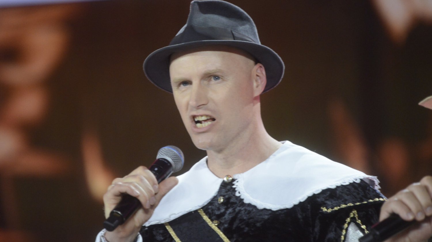 Krawczyk junior głośno mówi o swoich problemach finansowych.