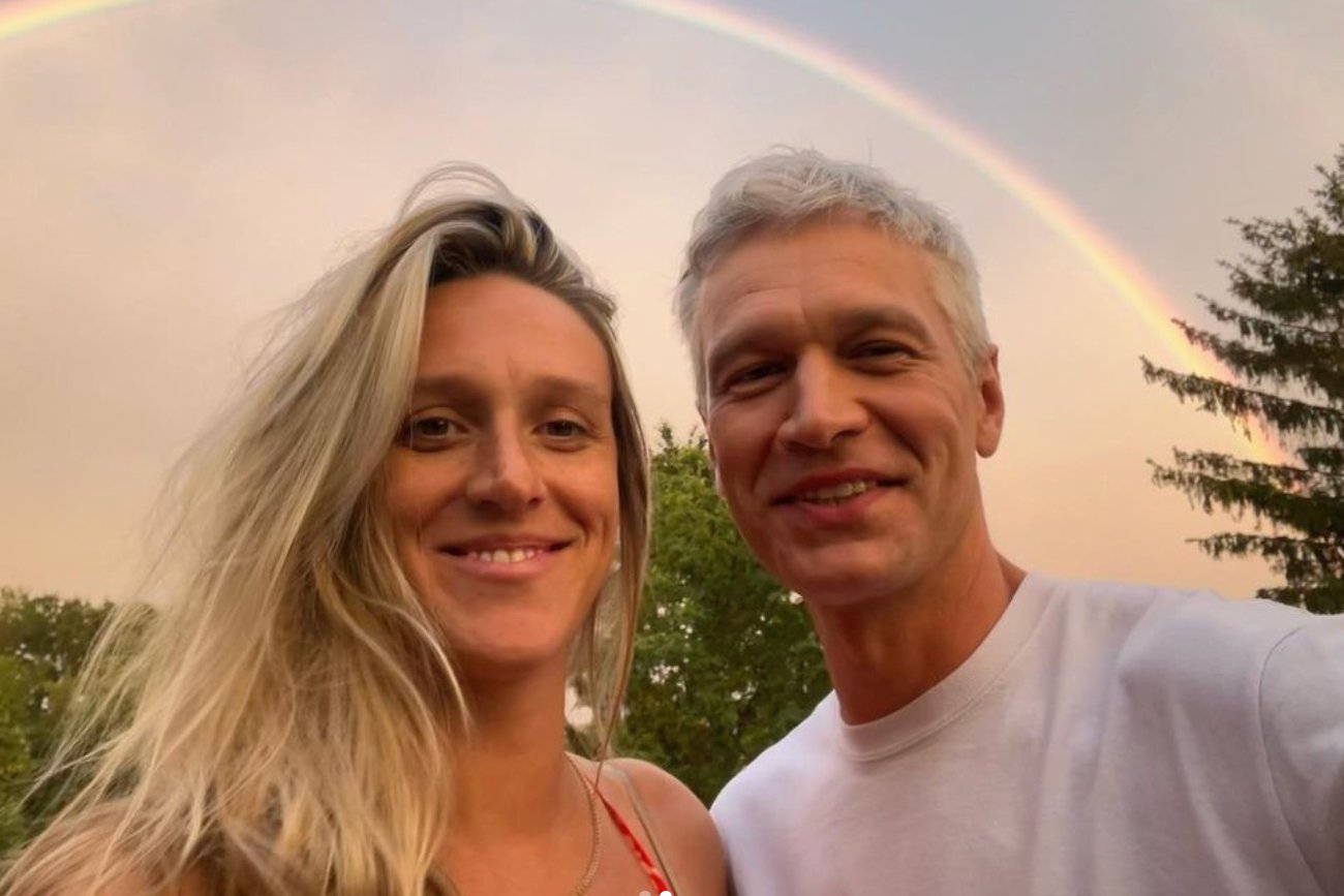 Żebrowski dodał nagie zdjęcie z żoną. Fani nie kryją zaskoczenia