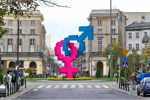 Symbol "heteroseksualizmu", Warszawa