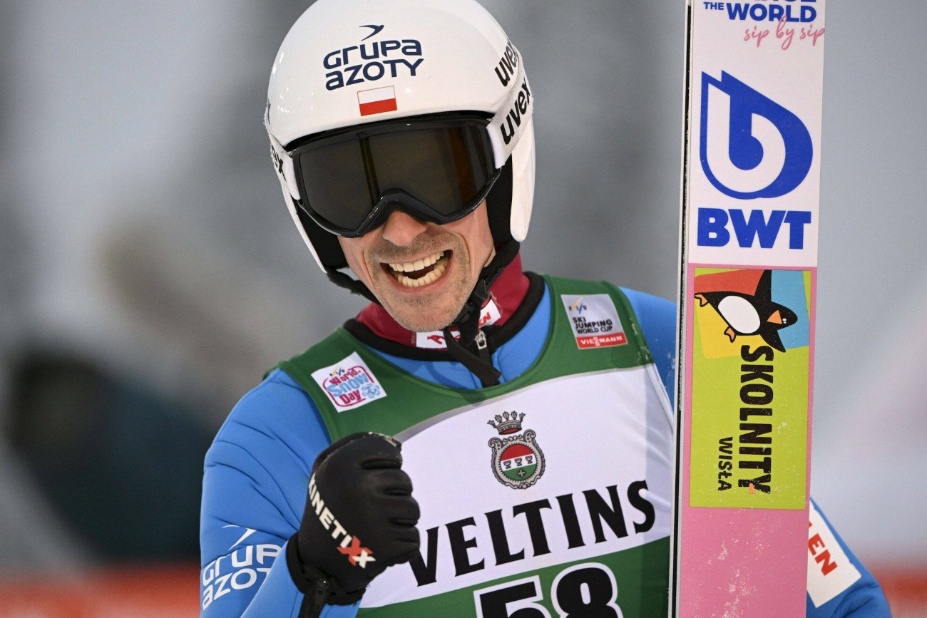 Piotr Żyła zaprezentował się najlepiej podczas weekendu na skoczni w Kulm. "Wiewiór" był blisko konkursowego podium.