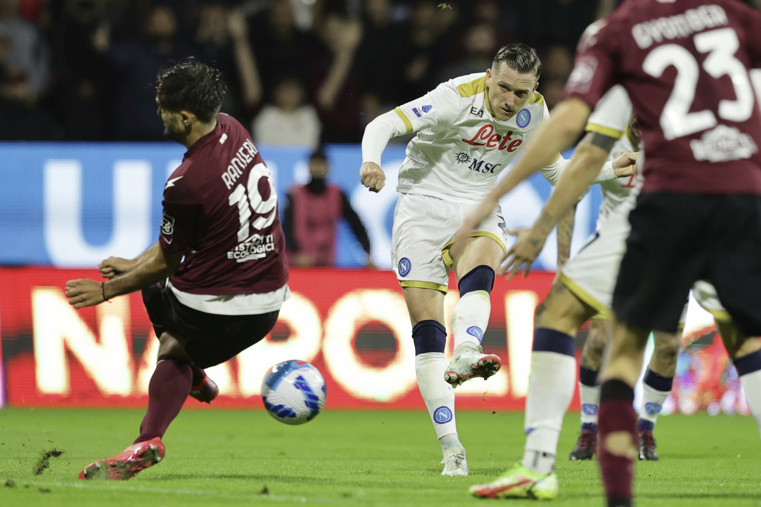 Piotr Zieliński zapewnił w niedzielę triumf SSC Napoli w Serie A, a sobie drugiego gola w sezonie