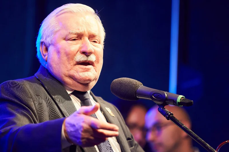 Lech Wałęsa nie pozostał dłużny na pomysł Kornela Morawieckiego i odniósł się do niego na swoim Facebooku.