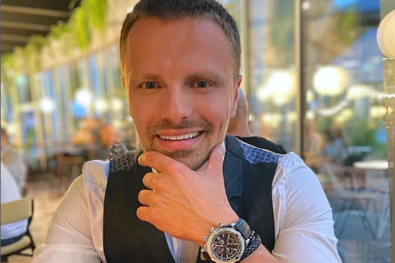 Marcin Hakiel pochwalił się rodzinnym kadrem.