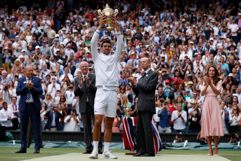Novak Djoković po raz dwudziesty wygrał turniej wielkoszlemowy. Wimbledon już po raz szósty