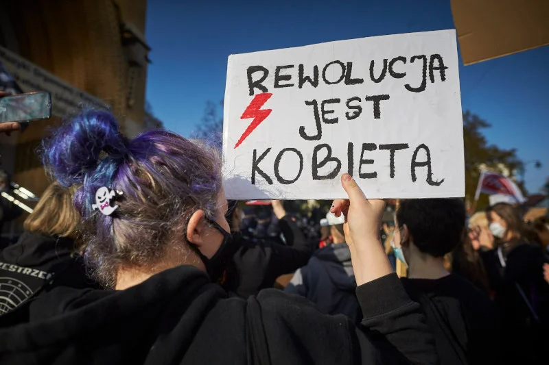 Strajk seksualny stosowany był już w winnych krajach. Z jakim skutkiem?