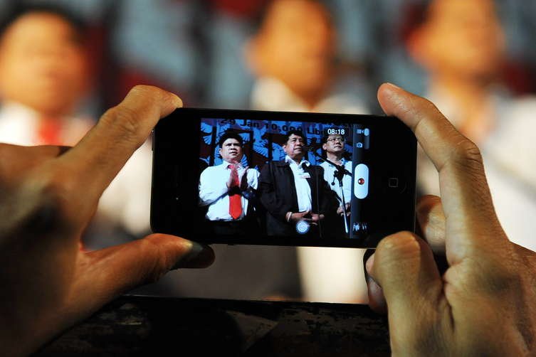 [url=http://shutr.bz/1fjf0SR]iPhone[/url] z systemem iOS 7 zyskuje kilka ciekawych możliwości