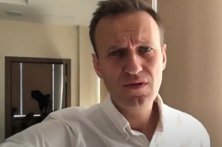 Aleksiej Nawalny wybudzony ze śpiączki.