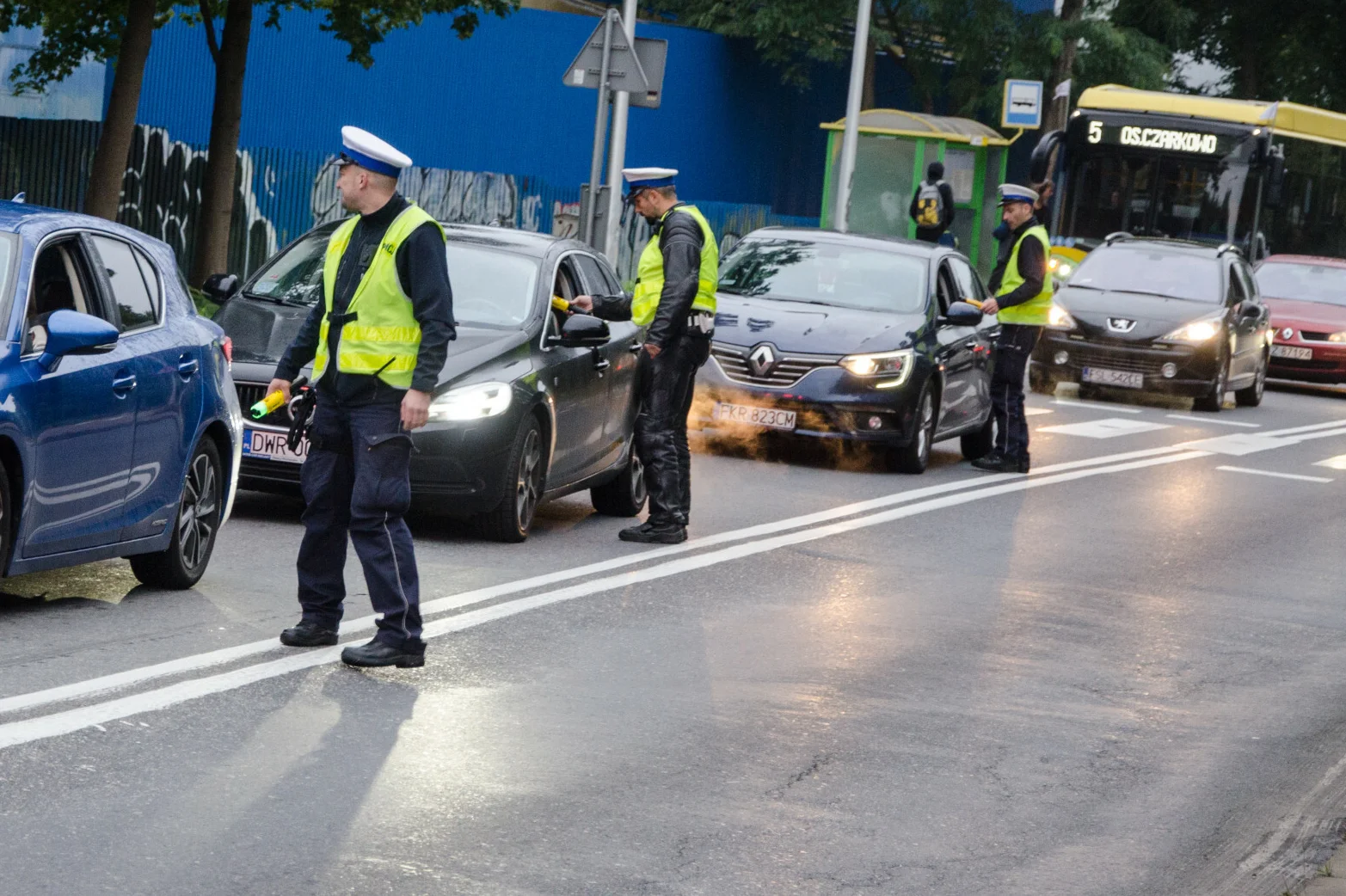 "Czarna lista". Rząd szykuje bat na kierowców, którzy nie płacą mandatów.