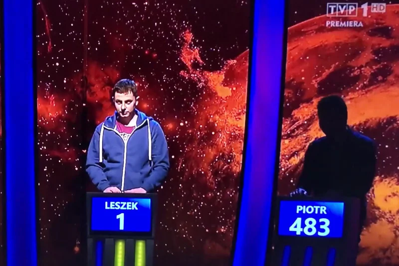 Pan Piotr zrobył prawie 500 punktów w teleturnieju "Jeden z dziesięciu" i... przegrał.